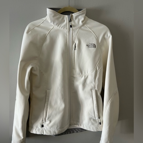 The North Face Apex Women's Soft Shell Zip Up Jacket Ivory - Picture 1 of 14